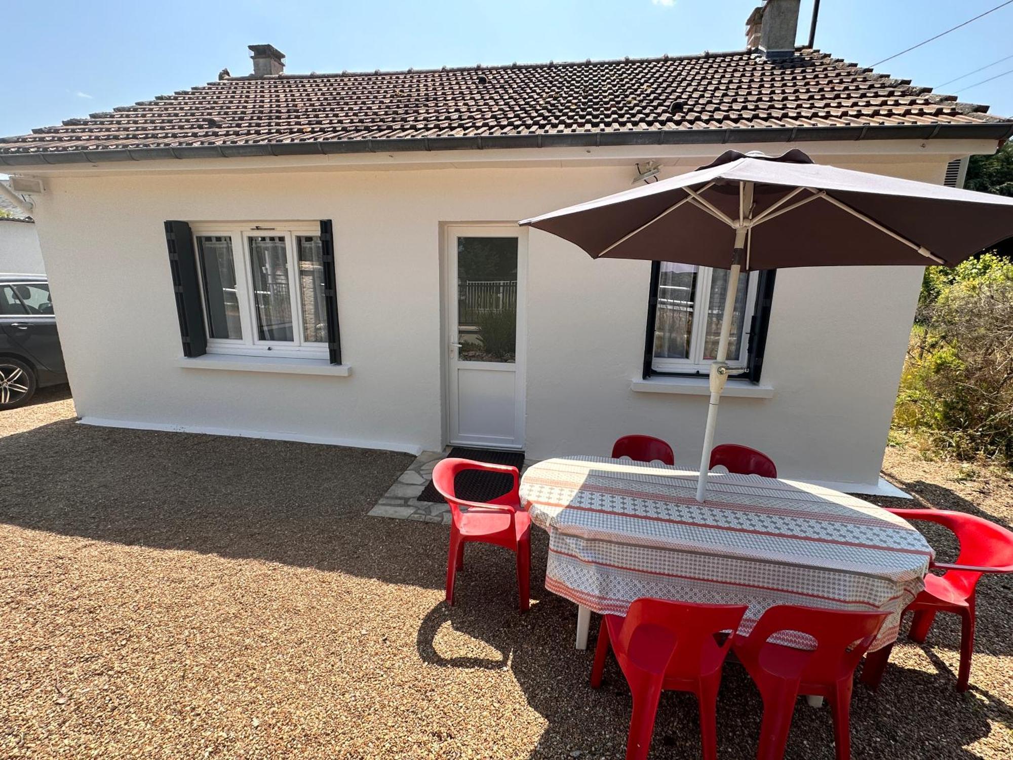 La Petite Maison Des Gites De Josephine Saint-Dye-sur-Loire Екстер'єр фото
